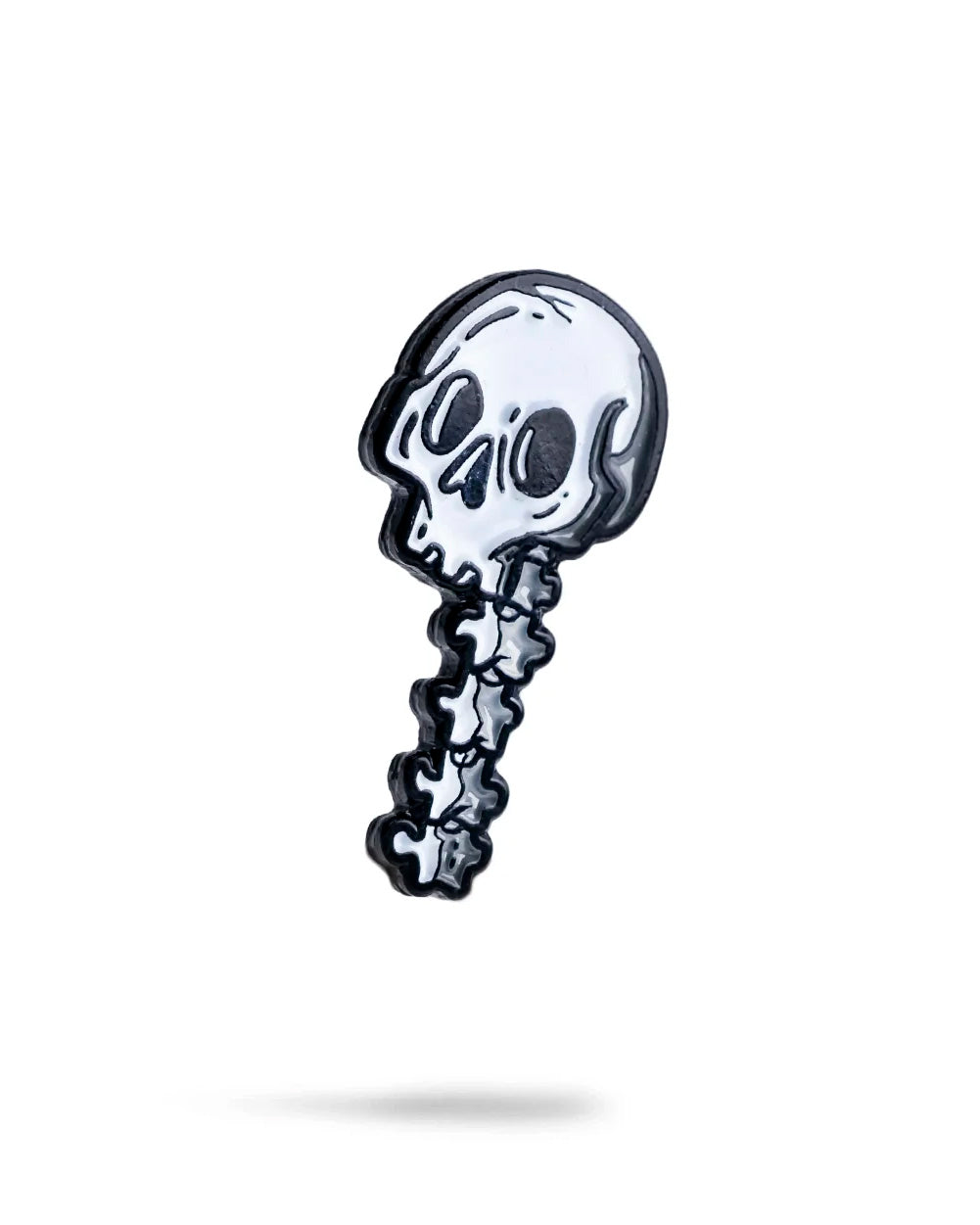 Bold skeleton ball marker featuring a detailed skull design, perfect for golfers who want to add a unique touch to their game.