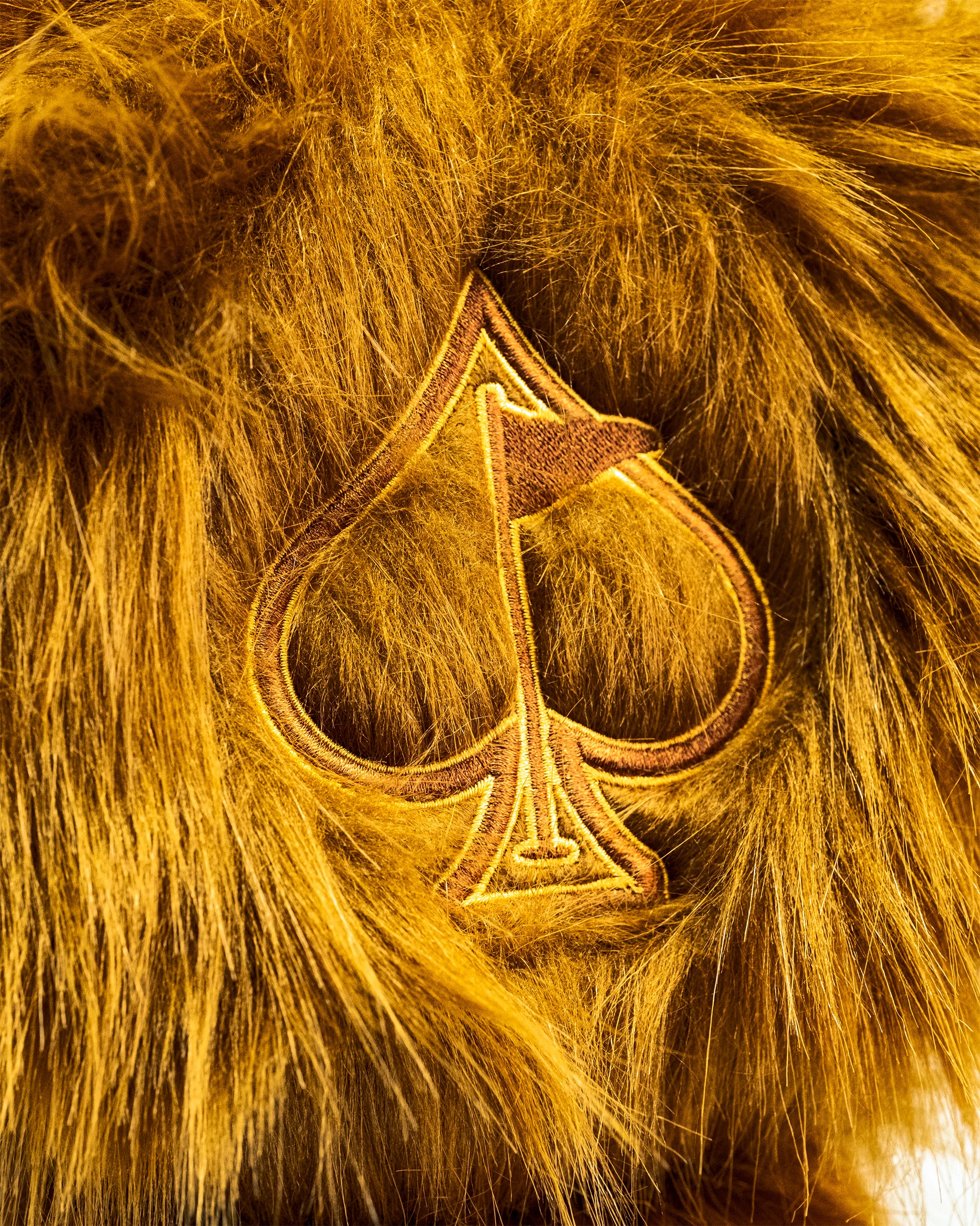 Lion Driver Cover with realistic lion head design, perfect for golf enthusiasts.