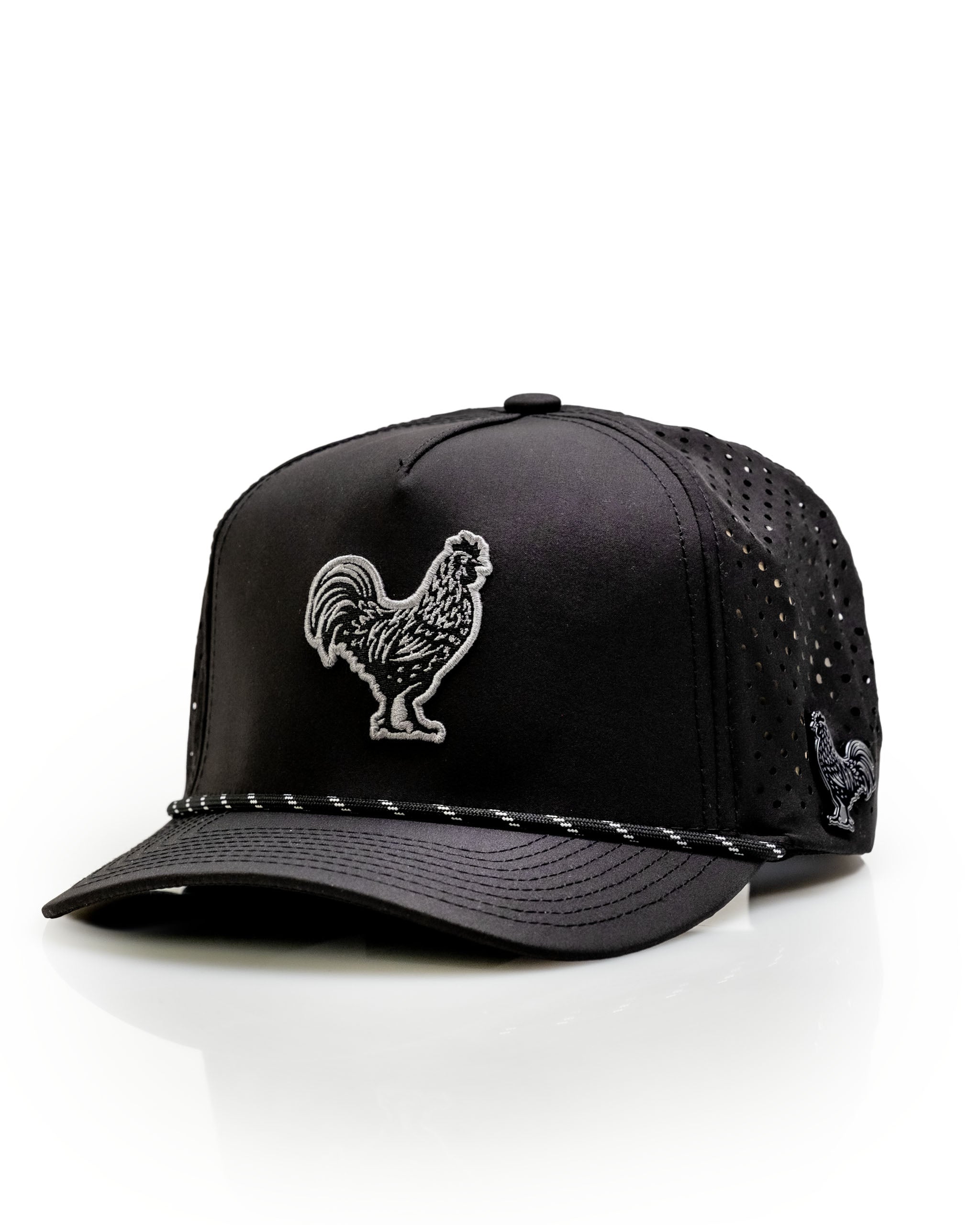 Black perforated rope hat featuring a rooster emblem, designed for a bold and stylish golf look. Perfect for standout golfers.