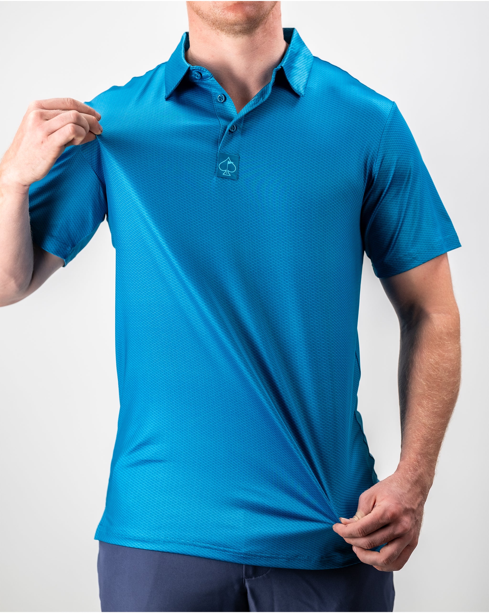 Faded Rope in Ocean color, featuring a textured design with shades of blue and green.