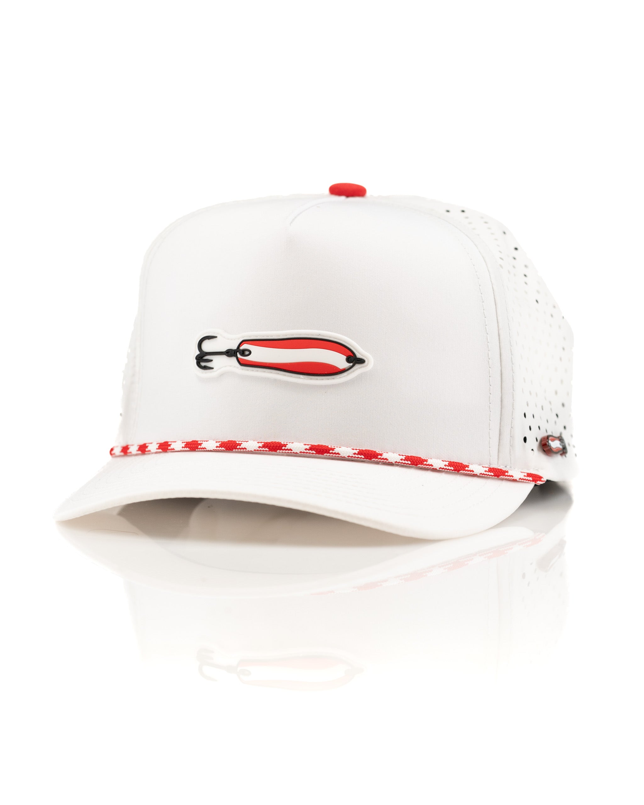 White perforated rope hat featuring a red and white squid graphic and a decorative red and white rope band.