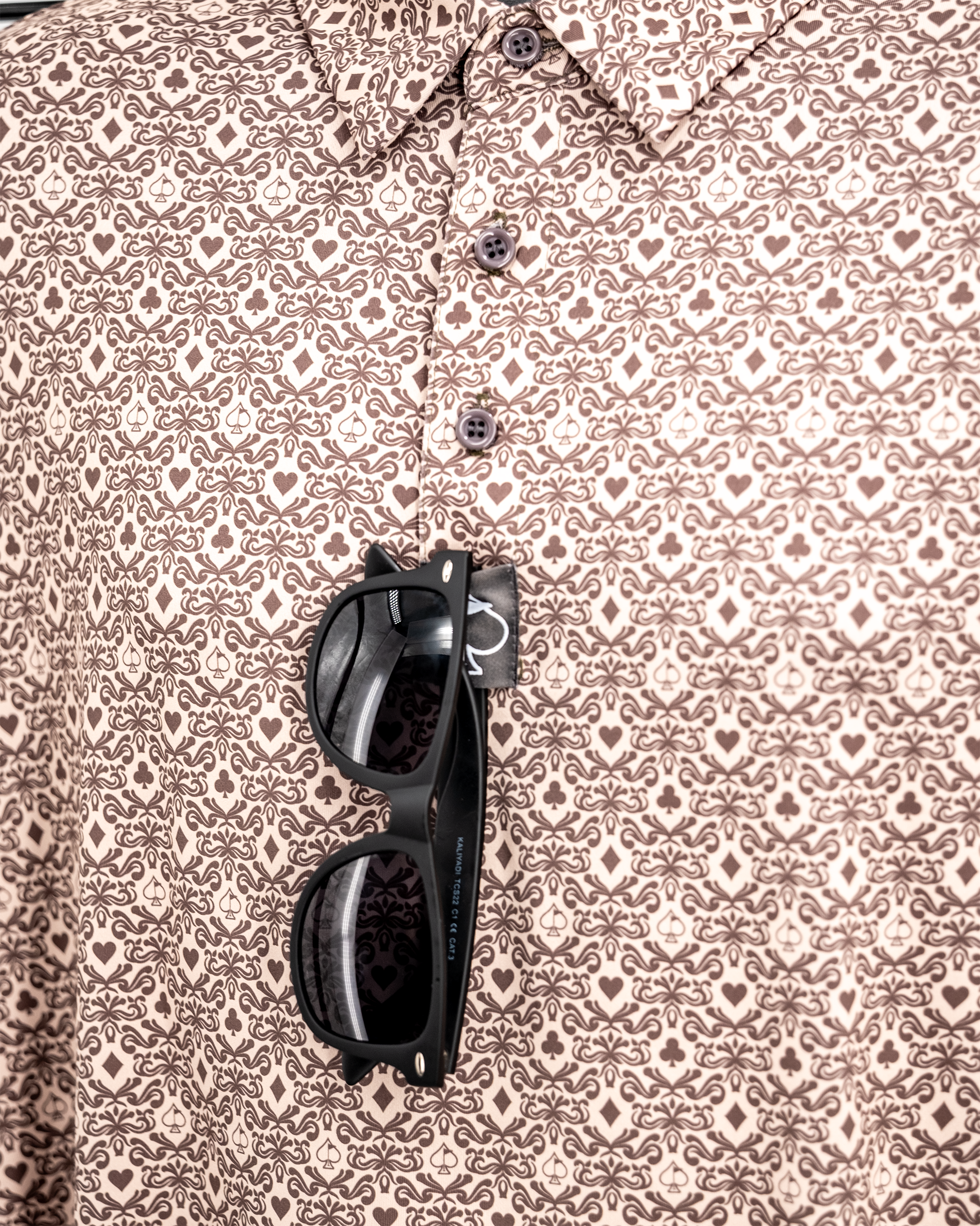 Big Blind Ash hanging polo in light gray with a relaxed fit and short sleeves.