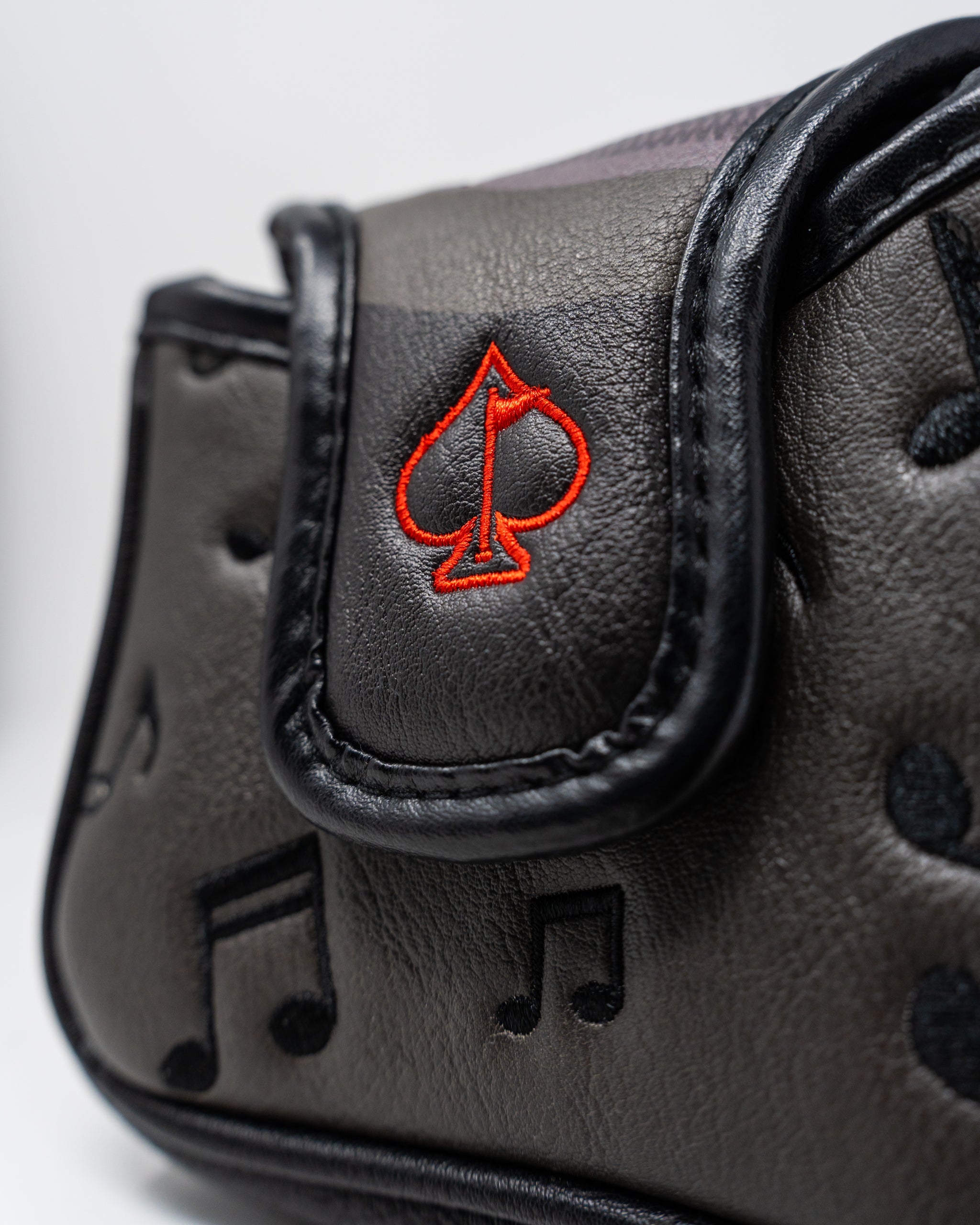 Music City Mallet Cover featuring a stylish design, made for protecting mallets during storage and transport.