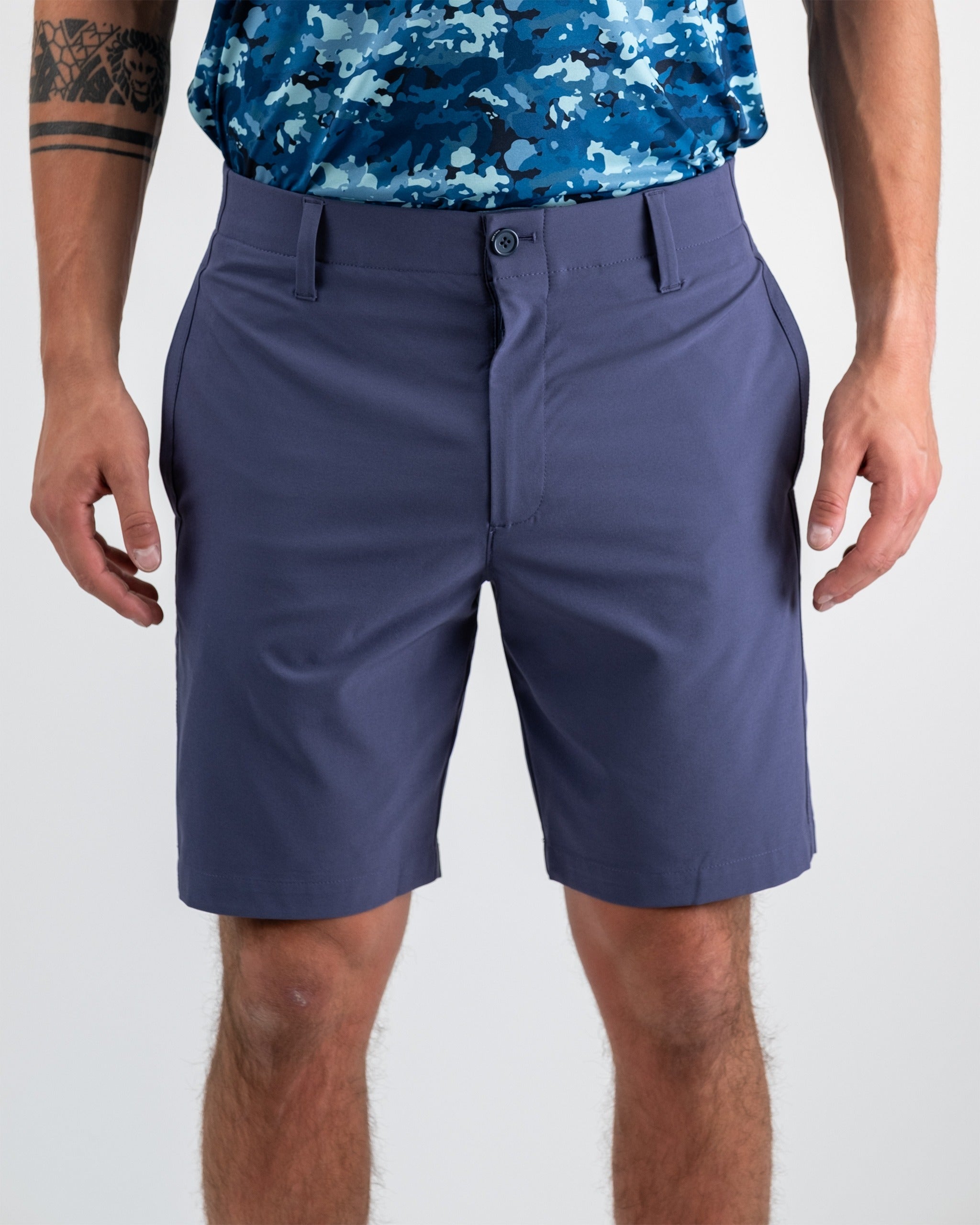 Men's performance shorts in dusk color, featuring a sleek design and comfortable fit for active golfers.