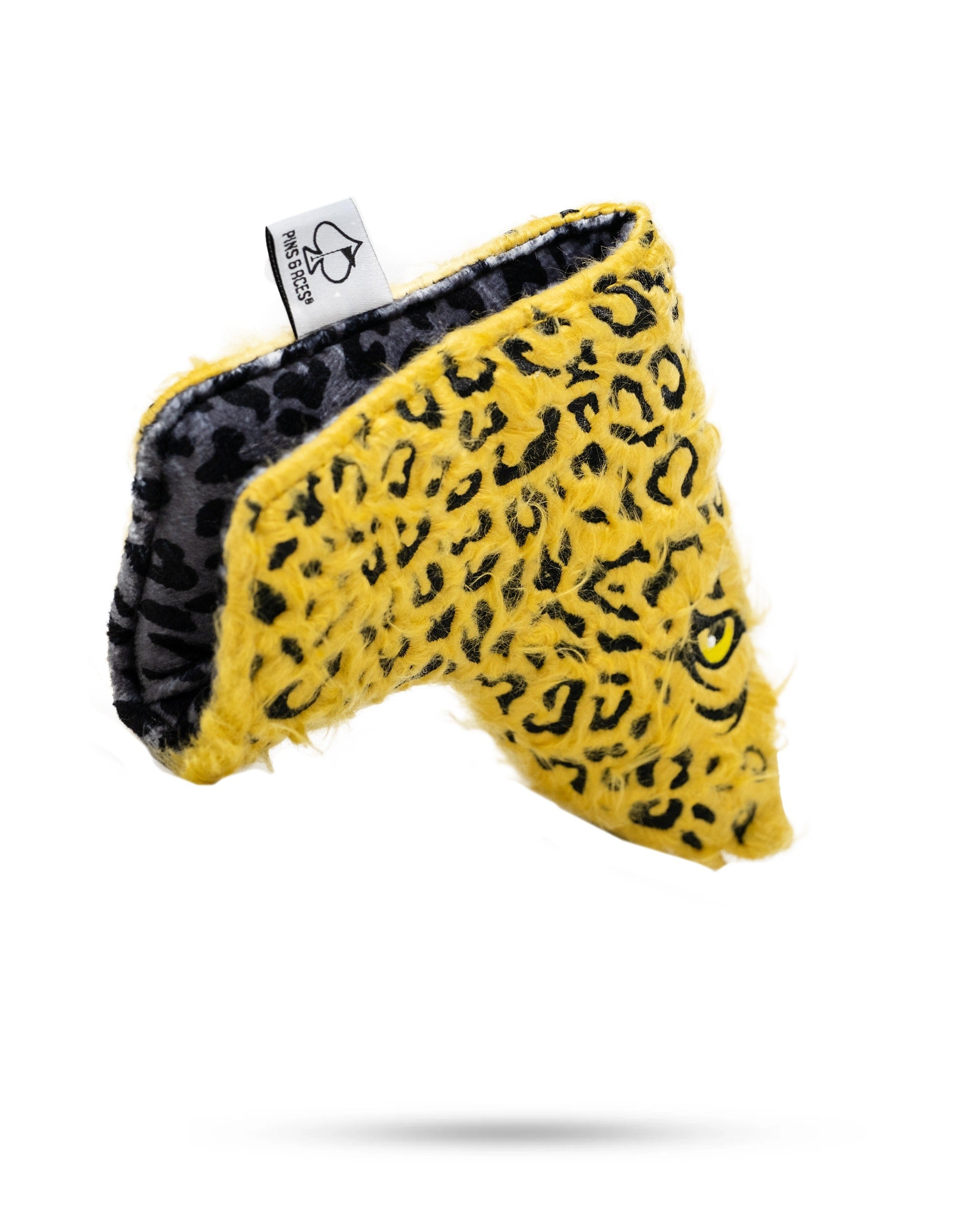 Leopard blade putter cover featuring a vibrant yellow and black leopard print design for stylish golf protection.