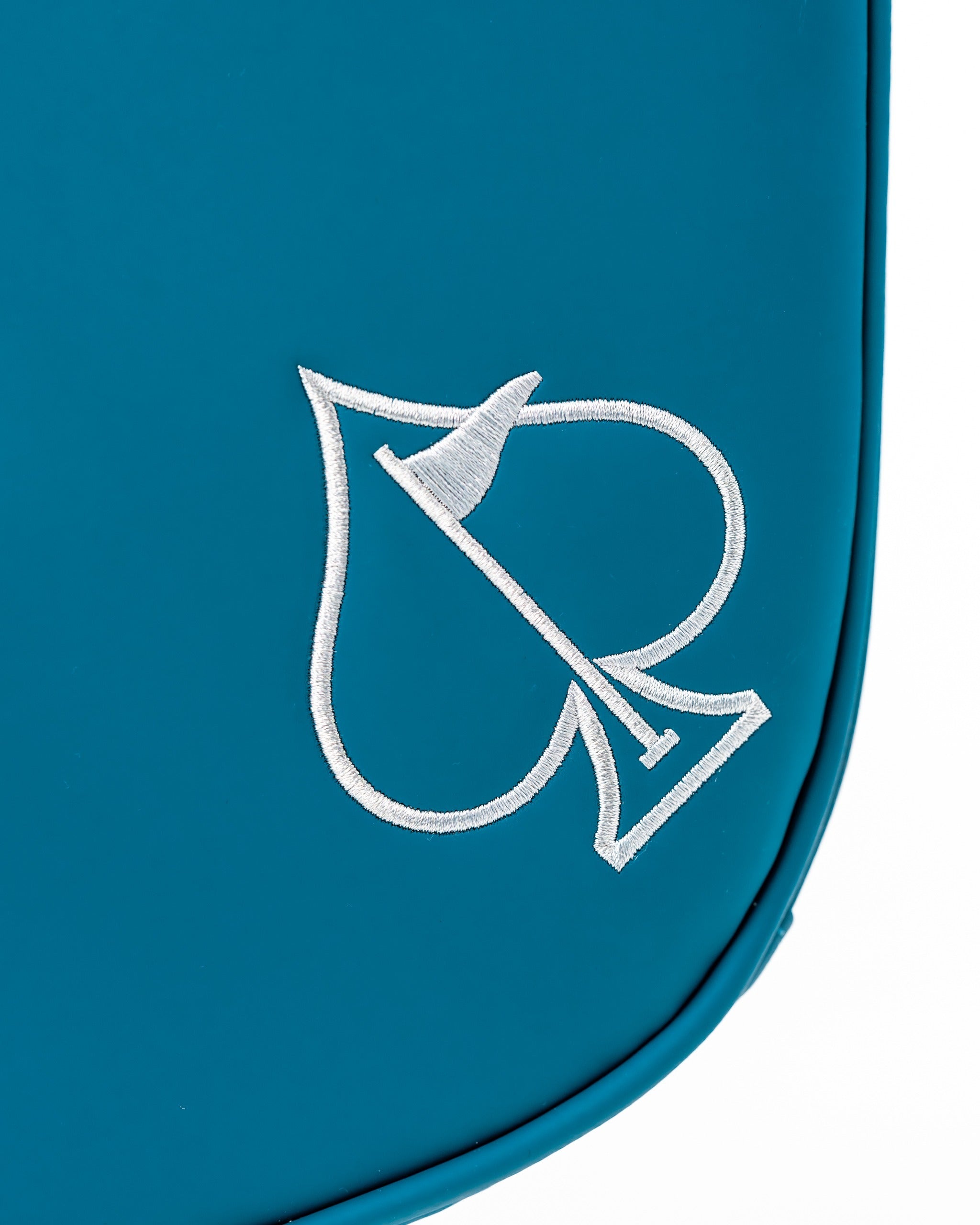 Close-up of the Player Preferred Golf Bag in Sea Strike, featuring a sleek design and embroidered logo.