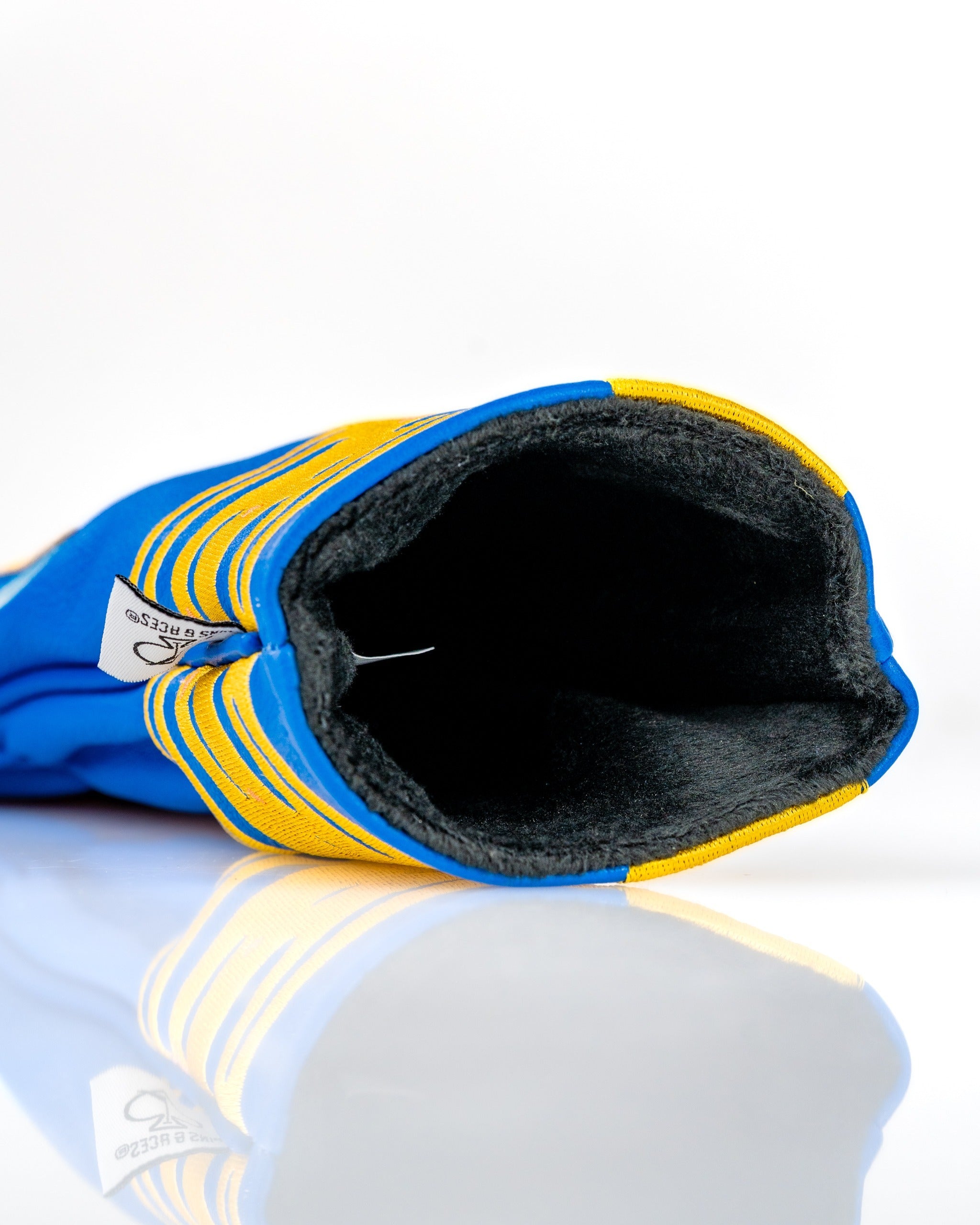 Bold blue and yellow pizza-themed fairway cover with a soft interior, designed for stylish golf club protection.