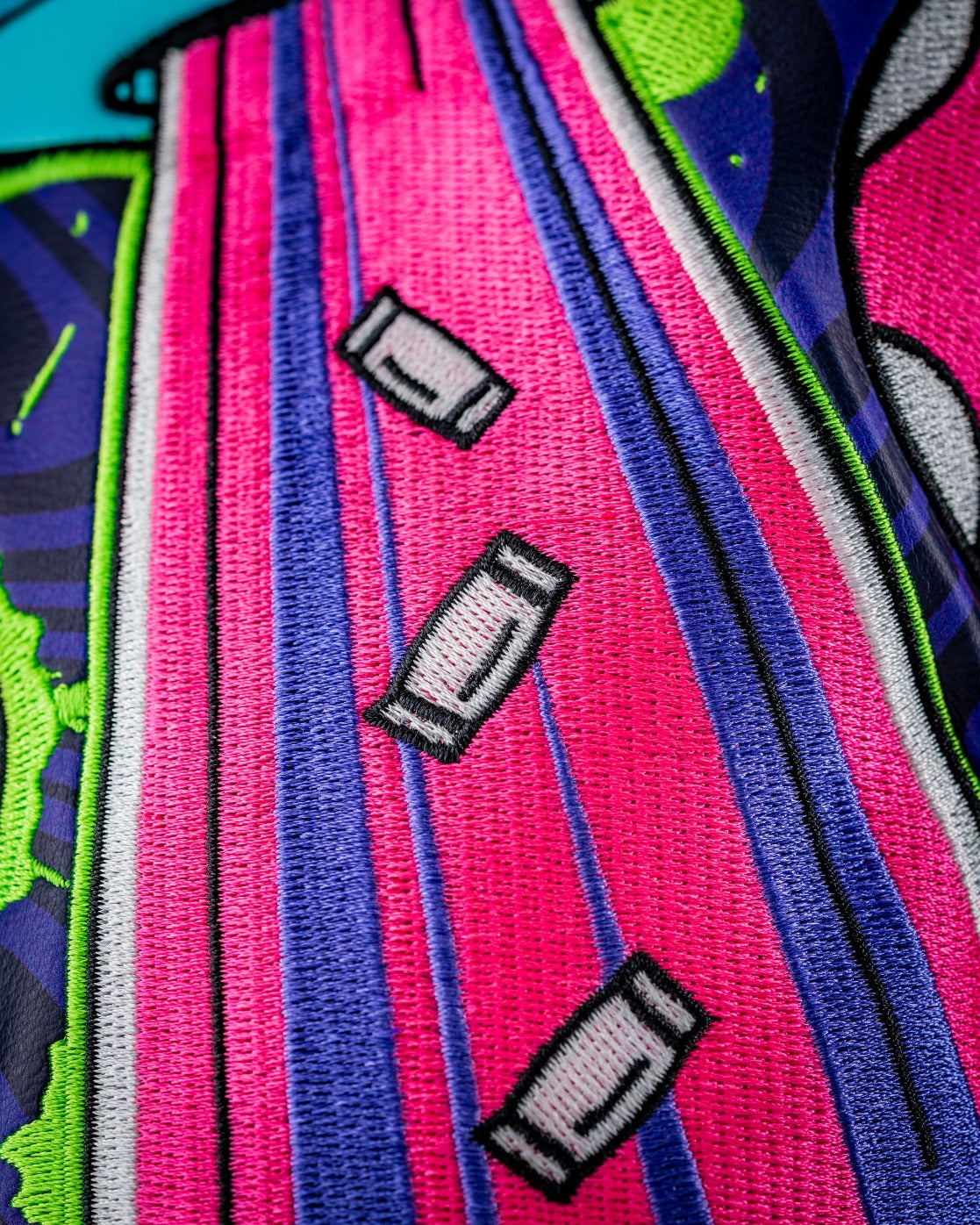 Colorful alien-themed driver cover featuring vibrant graphics and playful designs, perfect for standout golf style.