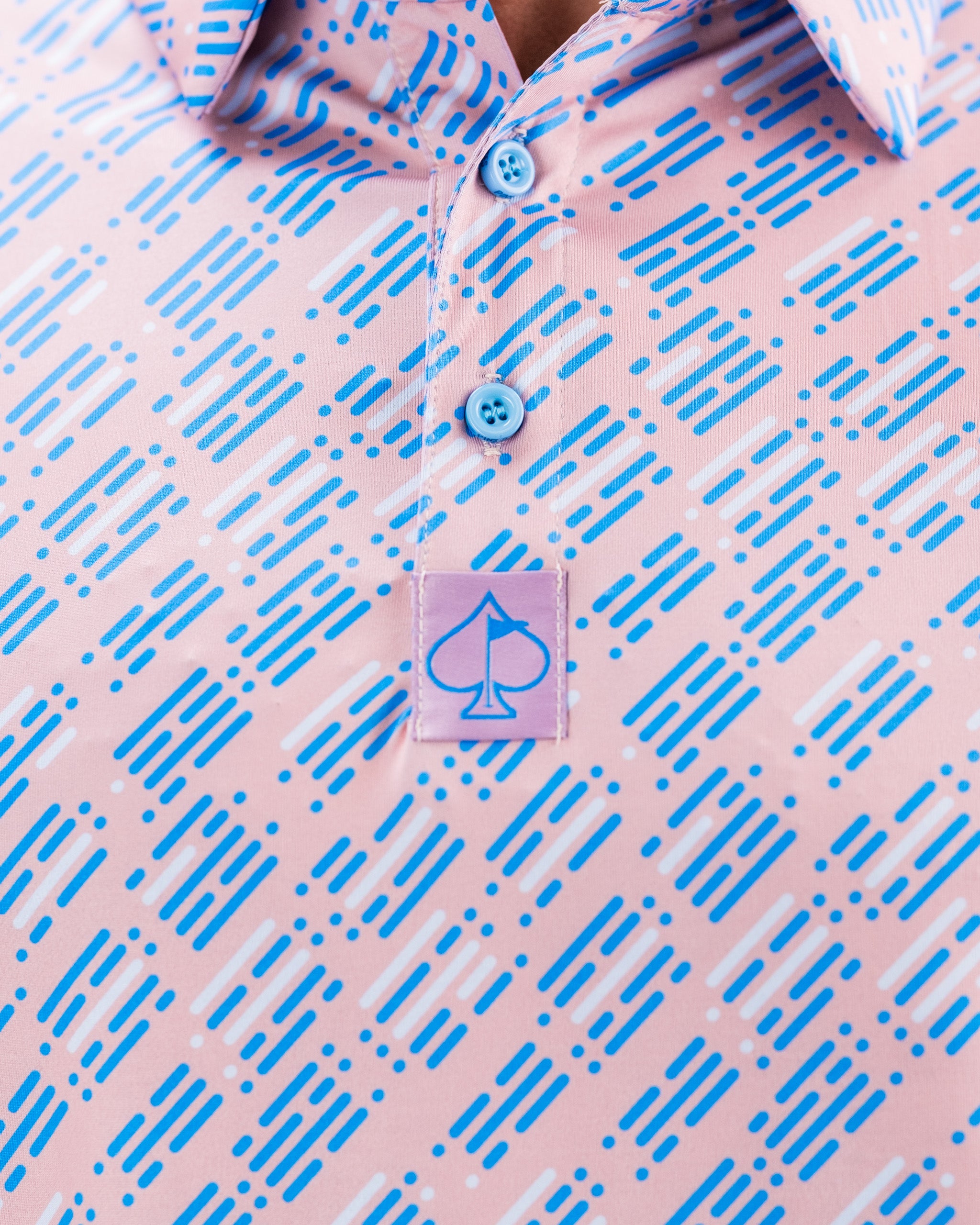 Men's Skyline Dash Pink athletic shoes with a sleek design and breathable mesh upper.