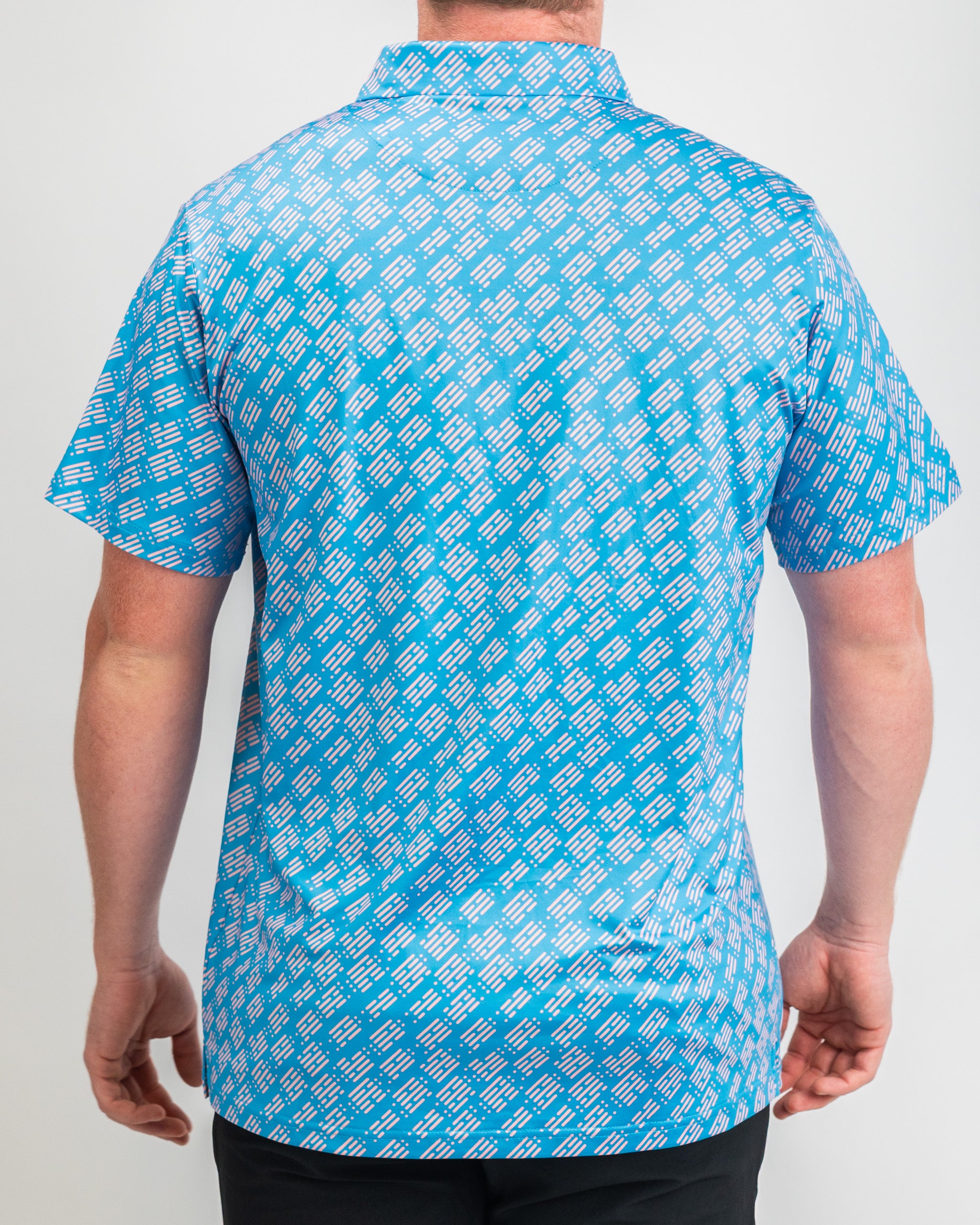 Men's Skyline Dash Blue sneakers with a sleek design and breathable mesh upper.