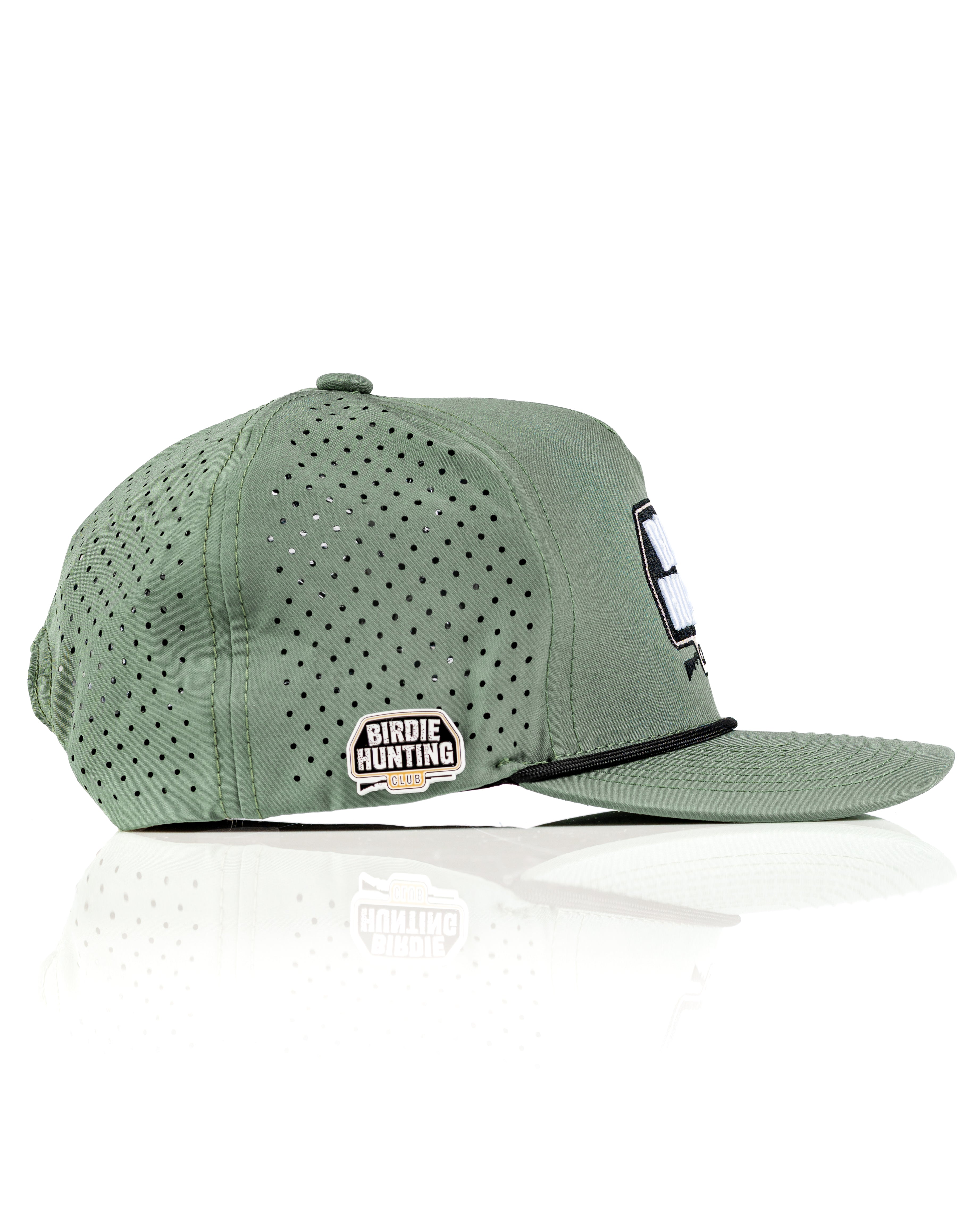 Perforated green rope hat featuring the Birdie Hunting Club logo, designed for stylish golfers.