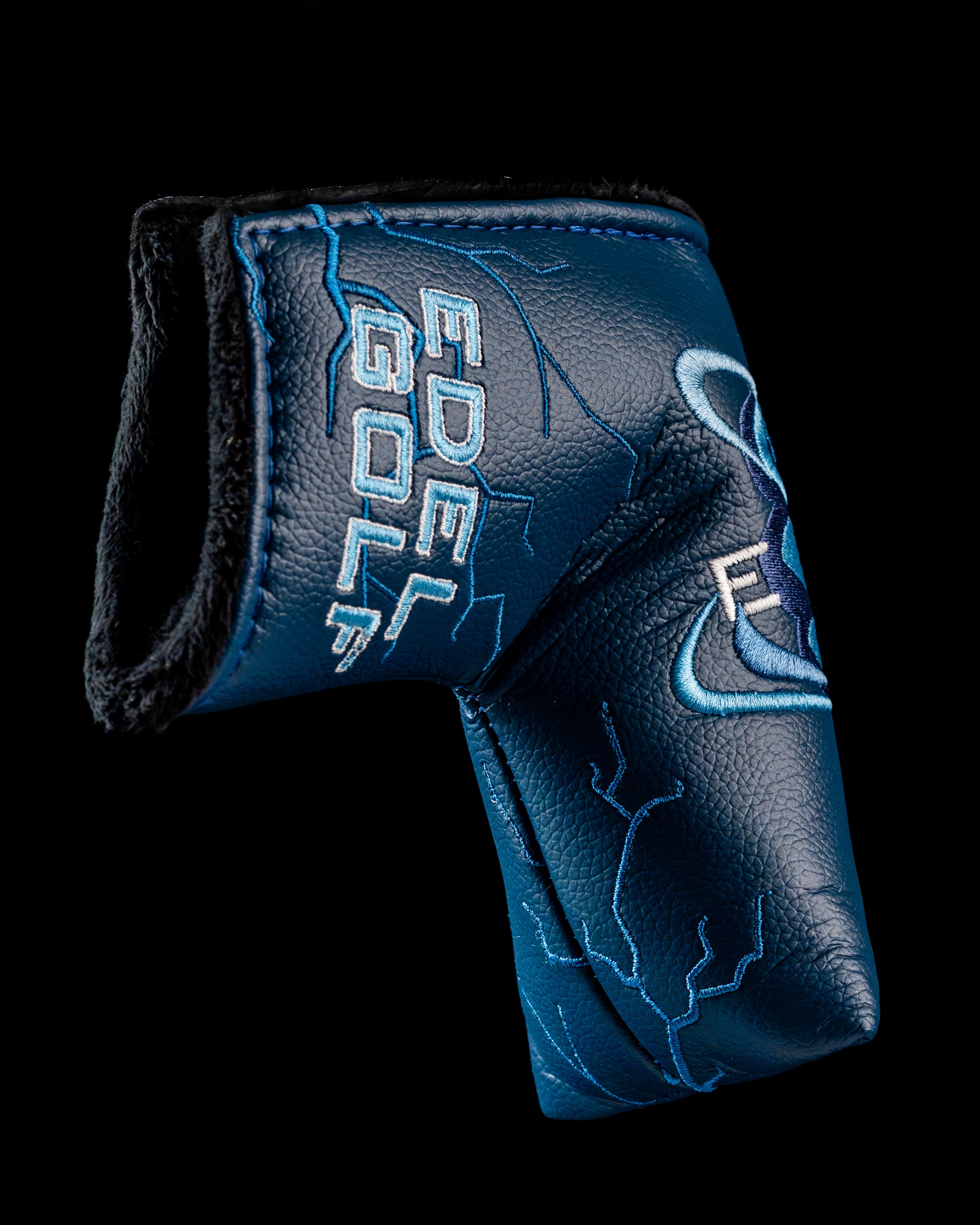 Edel Twister Putter headcover featuring a striking blue design with a textured finish and embroidered logo.