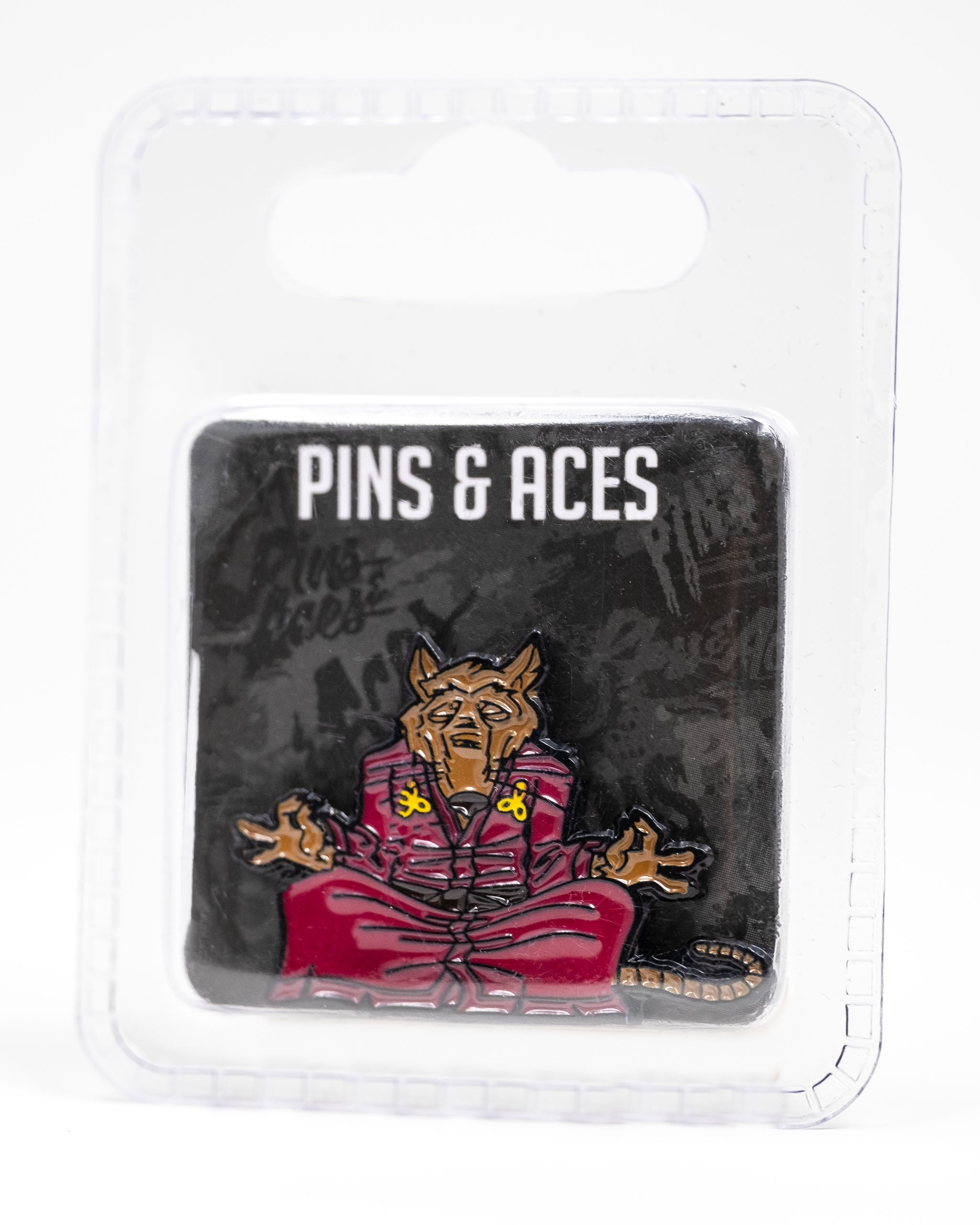 TMNT Splinter ball marker featuring a detailed design of Splinter in a red robe, packaged for golf enthusiasts.