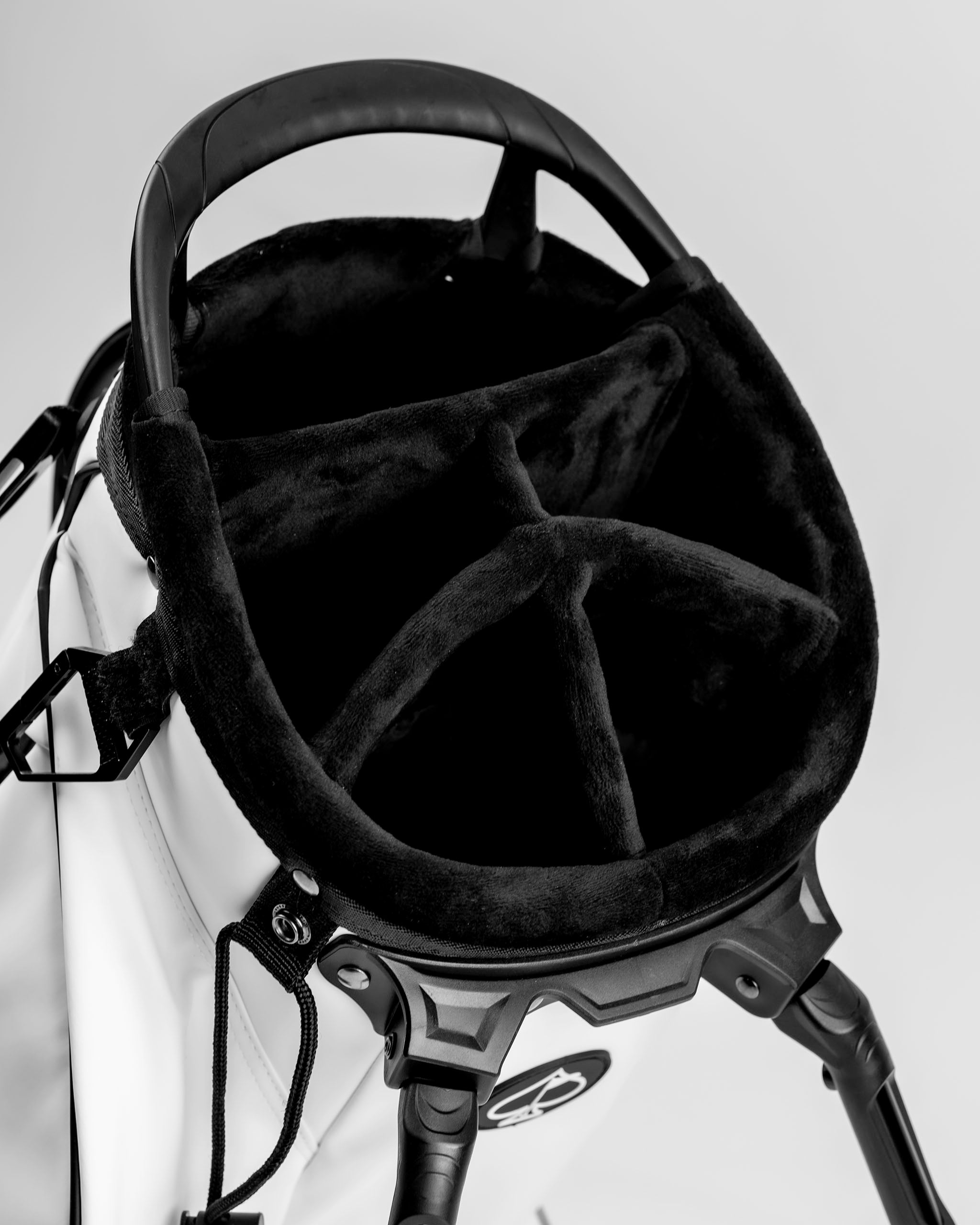 Player Preferred™ Golf Bag - Domino | Premium Lightweight Design