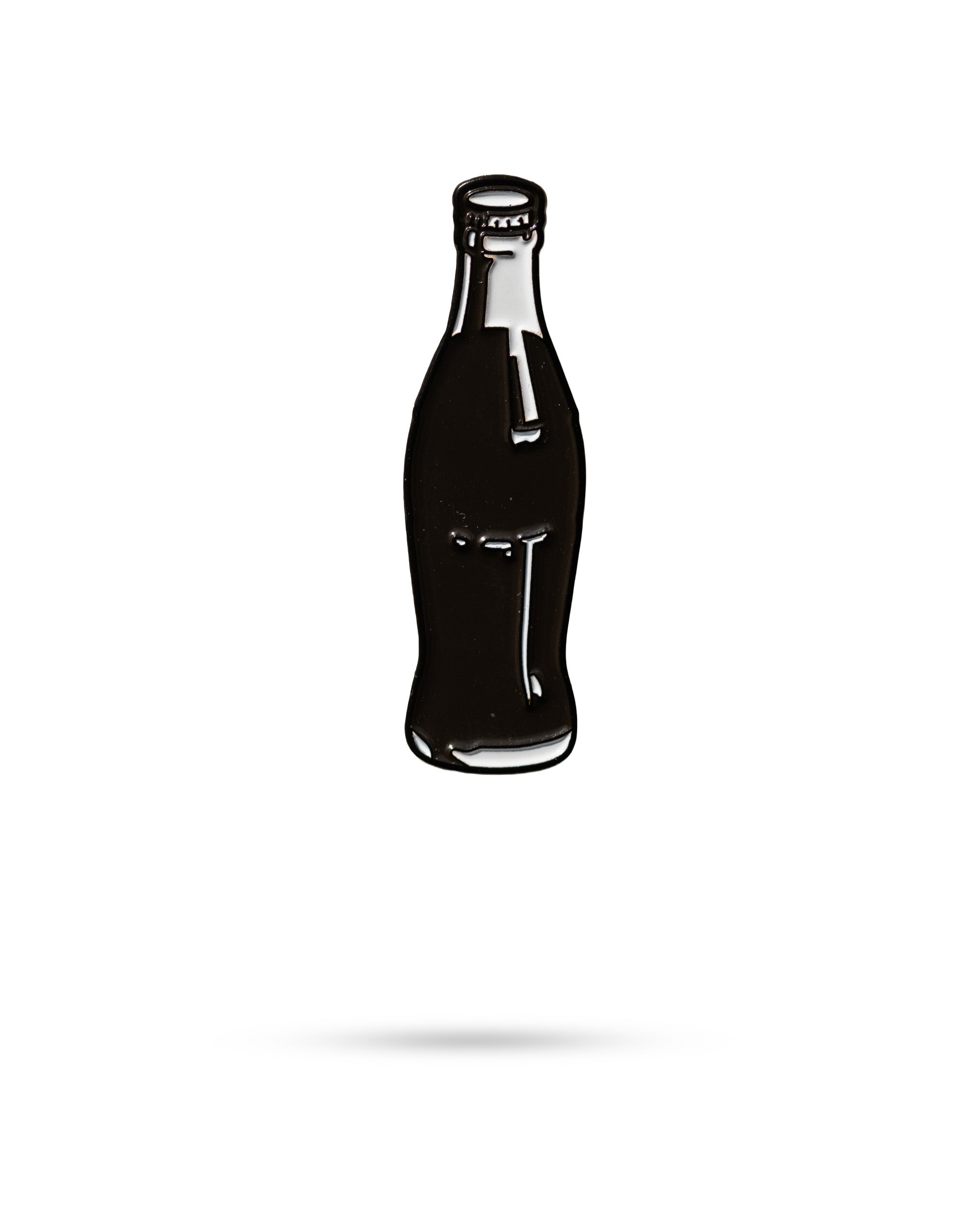 Coca-Cola bottle-shaped ball marker for golfers, adding a fun and unique touch to your golf accessories.