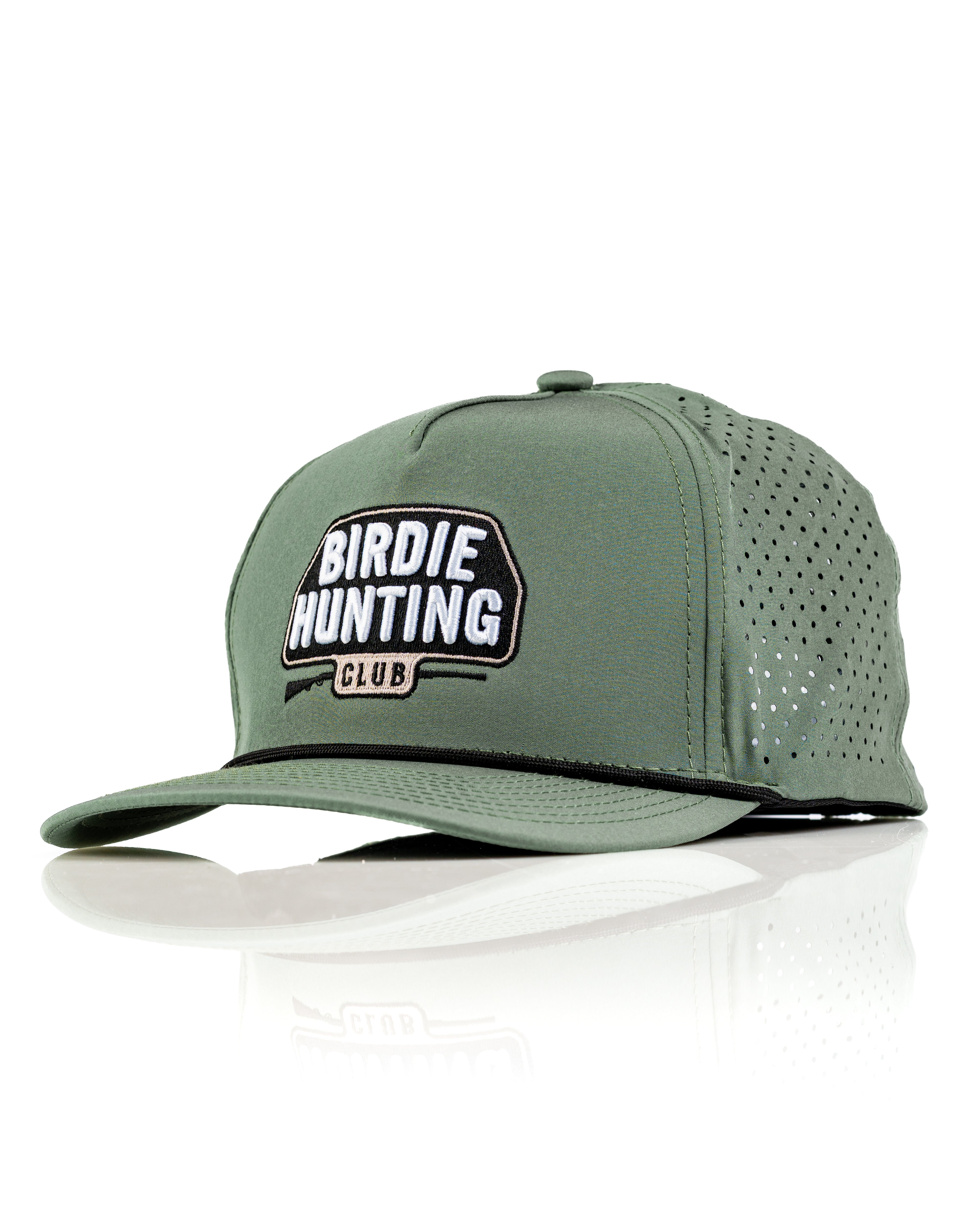 Perforated green rope hat featuring the Birdie Hunting Club logo, designed for stylish golfers.